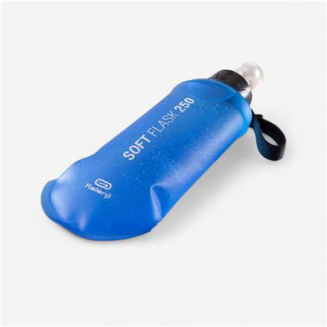 fluohesje decathlon|Pružná běžecká láhev Softflask 250 ml